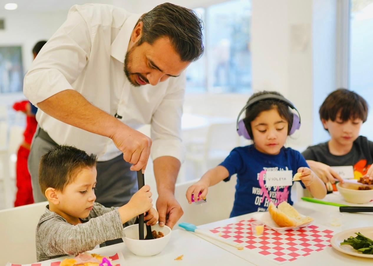 Anuncia Jesús Nava subasta de predios para construir Centro de Atención Autista