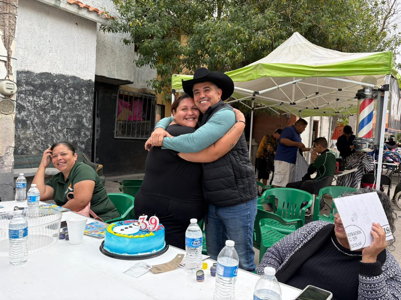 Chano Díaz sigue en cada colonia, en cada familia, en cada necesidad