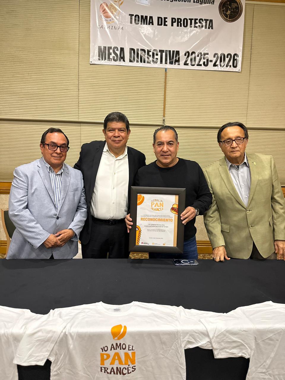 Reconocen a Turismo Municipal de Torreón en la Toma de Protesta de la Mesa Directiva 2025-2026 de CANAINPA Región Laguna