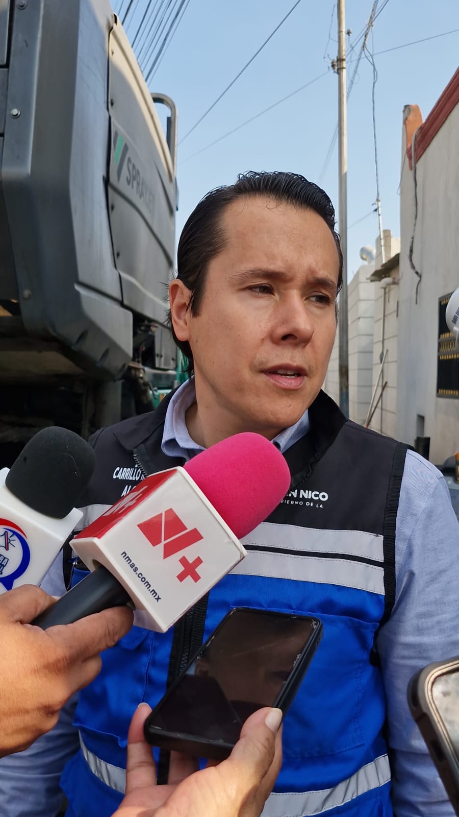 Supervisa Daniel Carrillo trabajos de obras viales en el centro de San Nicolás