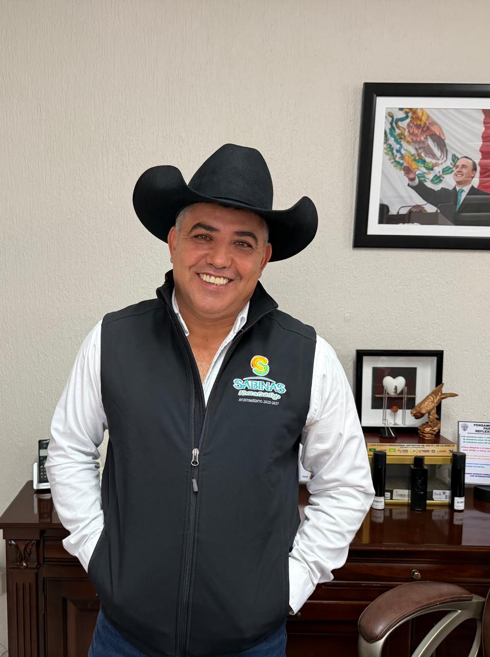 Alcalde Chano Díaz Iribarren refrenda su compromiso con las comunidades ejidales de Sabinas
