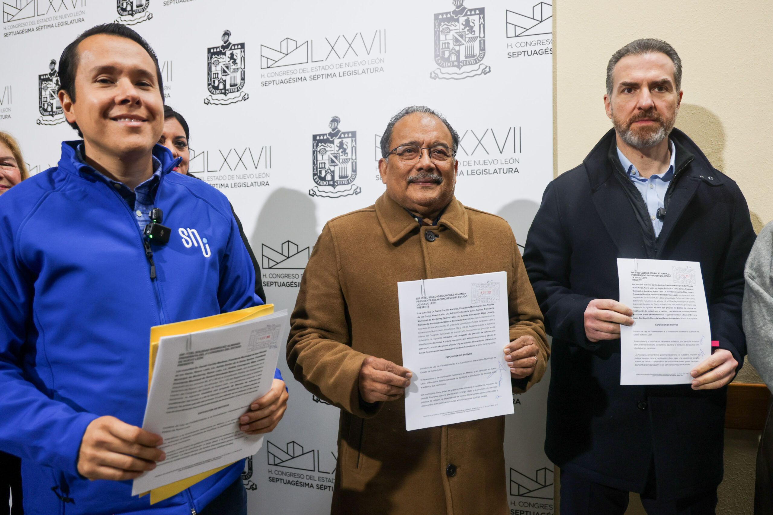 Buscan reajuste en participaciones; piden 25% para municipios neoloneses