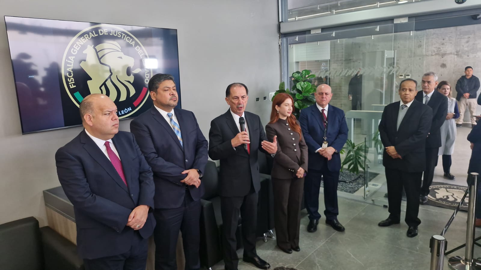 Inaugura Fiscalía de Nuevo León moderno Semefo con tecnología de punta