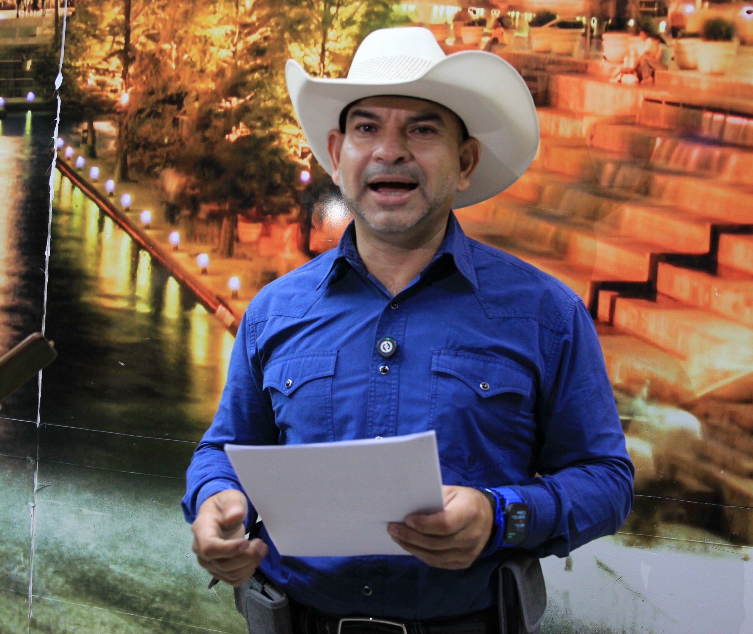 Solicita José Luis Santos incluir cáncer de piel en programa estatal de Salud