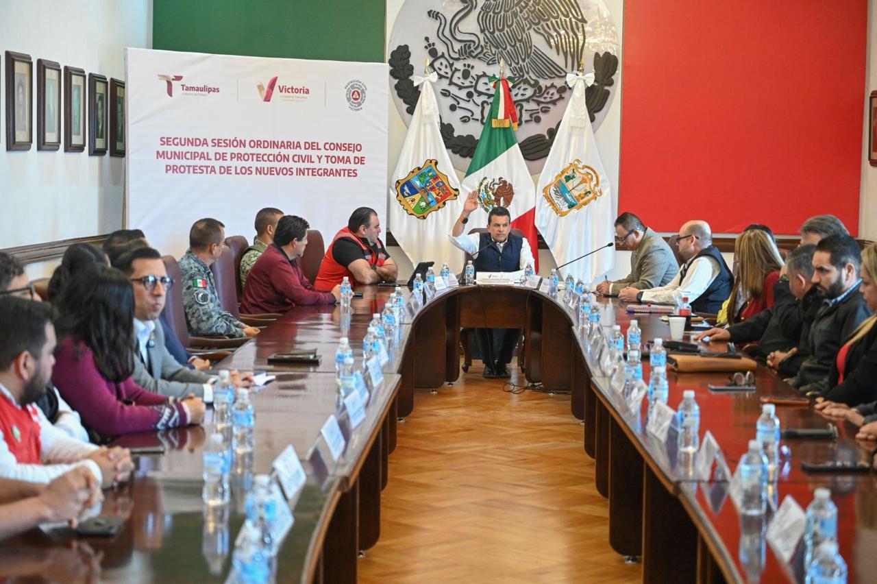 Preside Lalo Gattás sesión del Consejo Municipal de Protección Civil