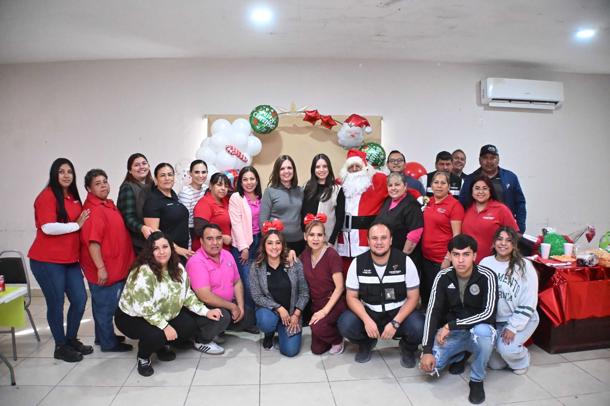 Frontera con Corazón celebra posada navideña en el DIF Municipal