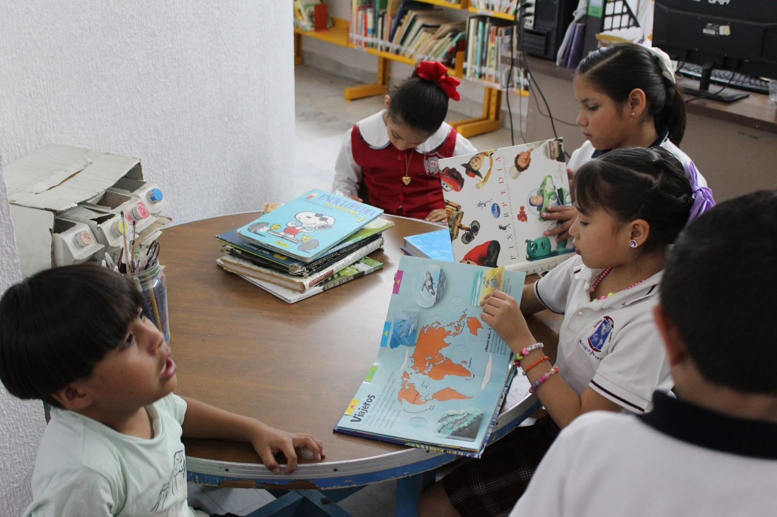 Abren convocatoria para concurso de lectoescritura infantil y juvenil