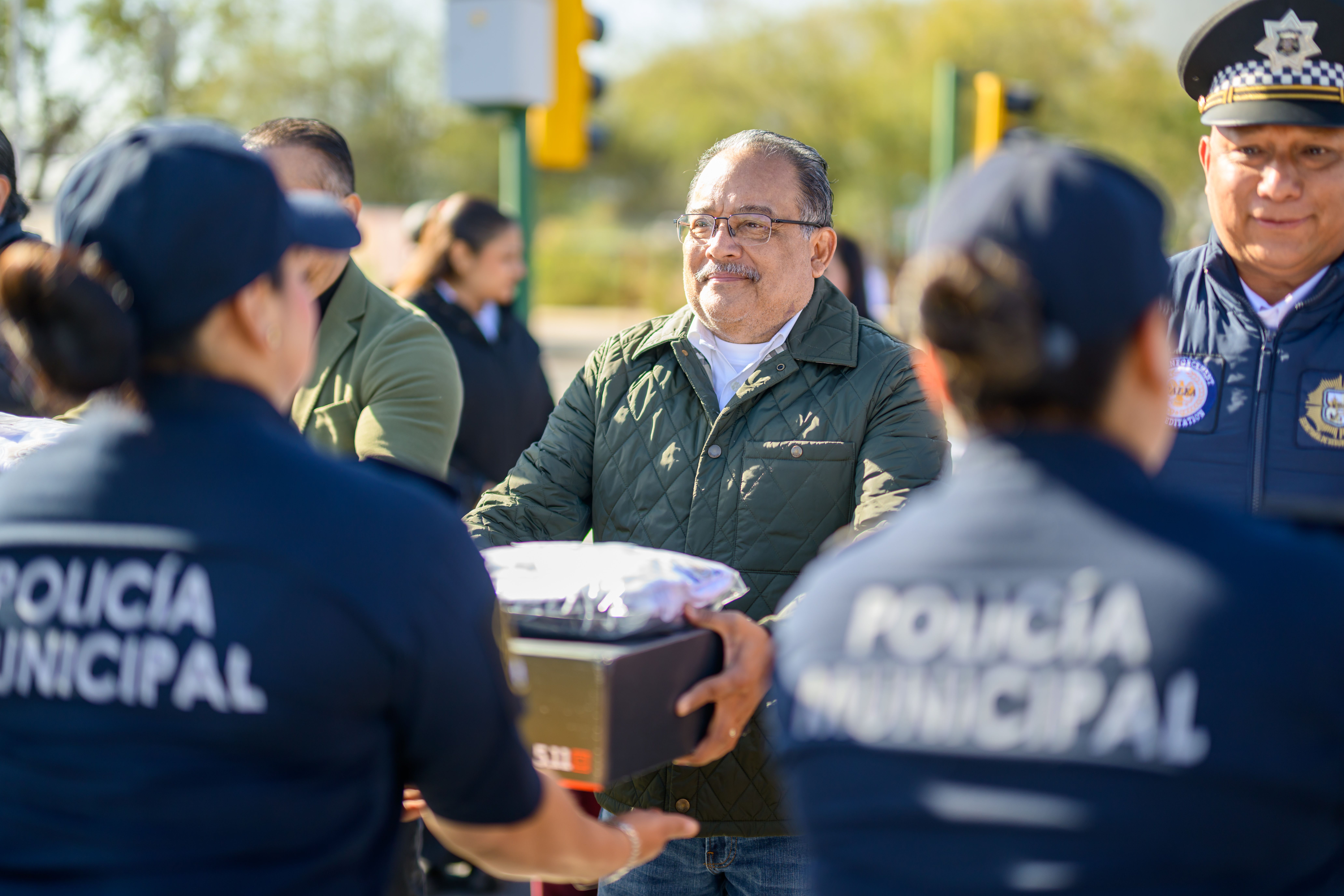 Refuerza Escobedo a PROXPOL con motocicletas y uniformes especiales