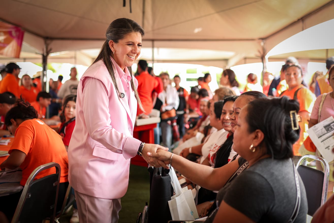 Llevan a Allende servicios escenciales y programas de apoyo del Gobierno de Nuevo León