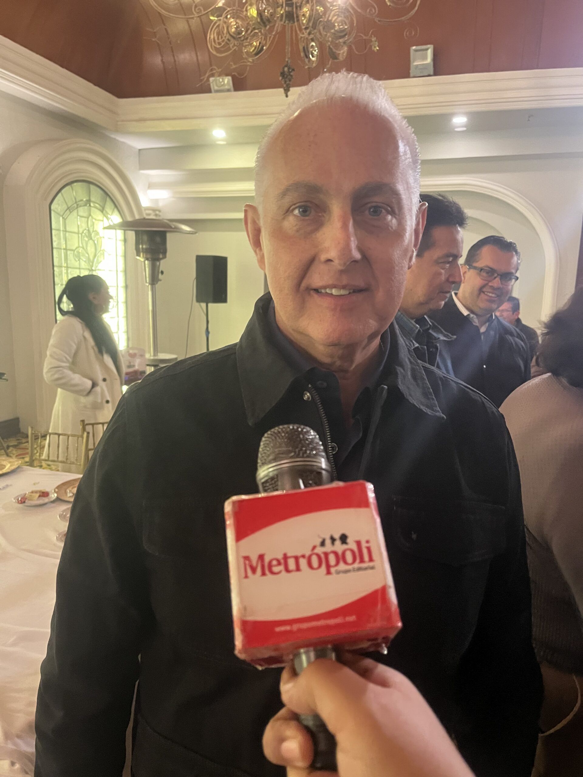 Alcalde de Torreón prioriza modernización del transporte público ante solicitud de aumento en tarifas de taxi