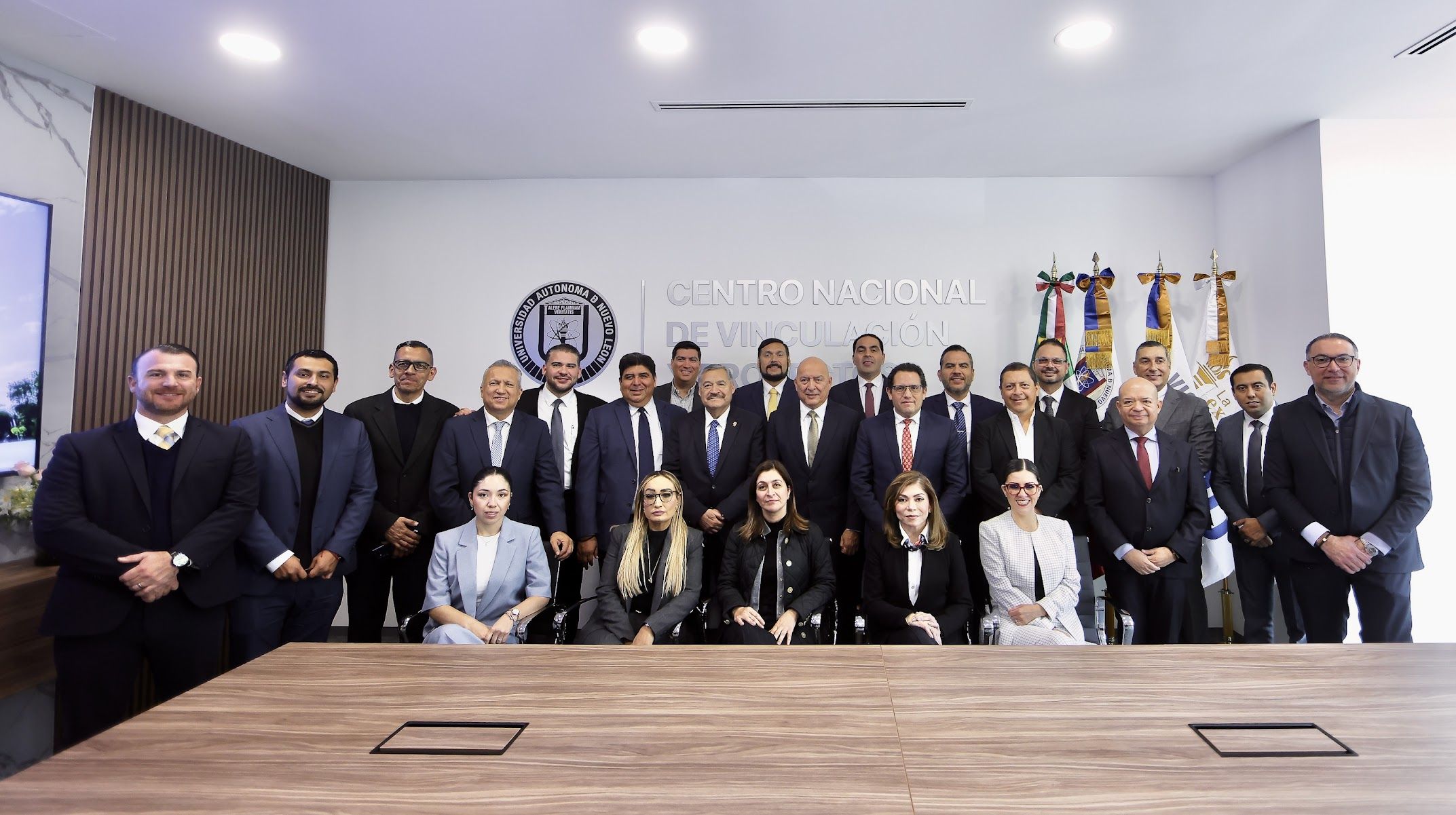 Refuerza UANL su vinculación en México