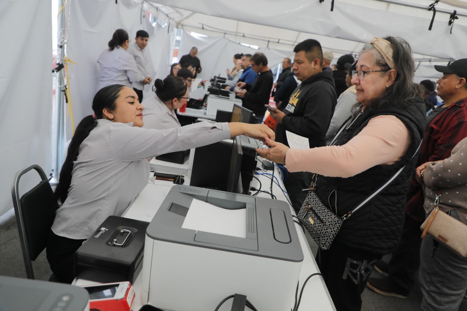 Inicia Escobedo cobro de impuesto predial y premian a contribuyentes cumplidos