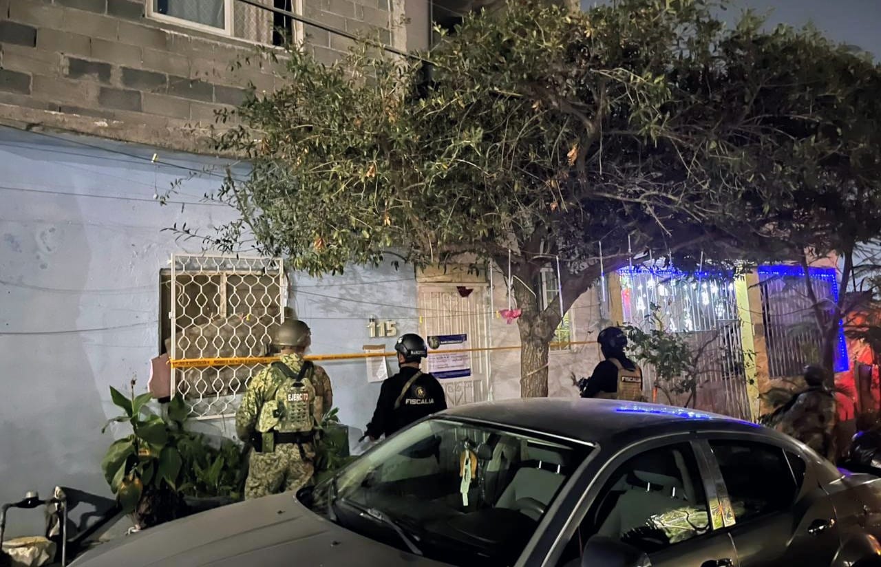 Realiza Fiscalía de Nuevo León cateos por delitos contra la salud; aseguran droga y detienen a un hombre