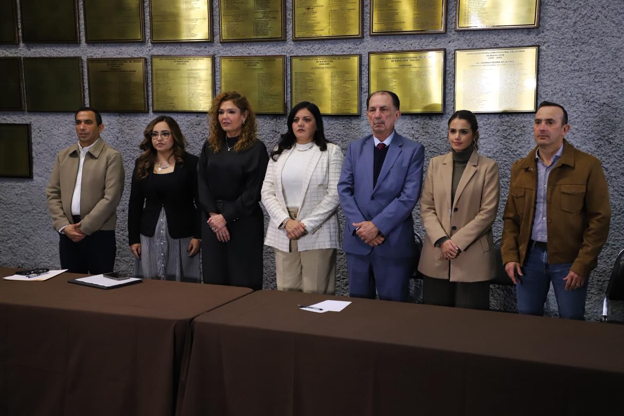 Exigen Poderes y Organismos Autónomos de Nuevo León transferencia de recursos