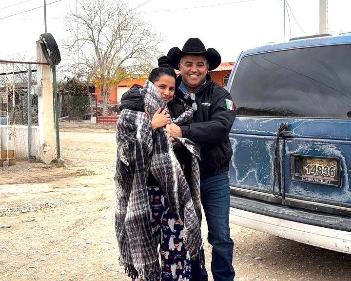 Dirige Chano Díaz acciones de apoyo a personas vulnerables ante bajas temperaturas