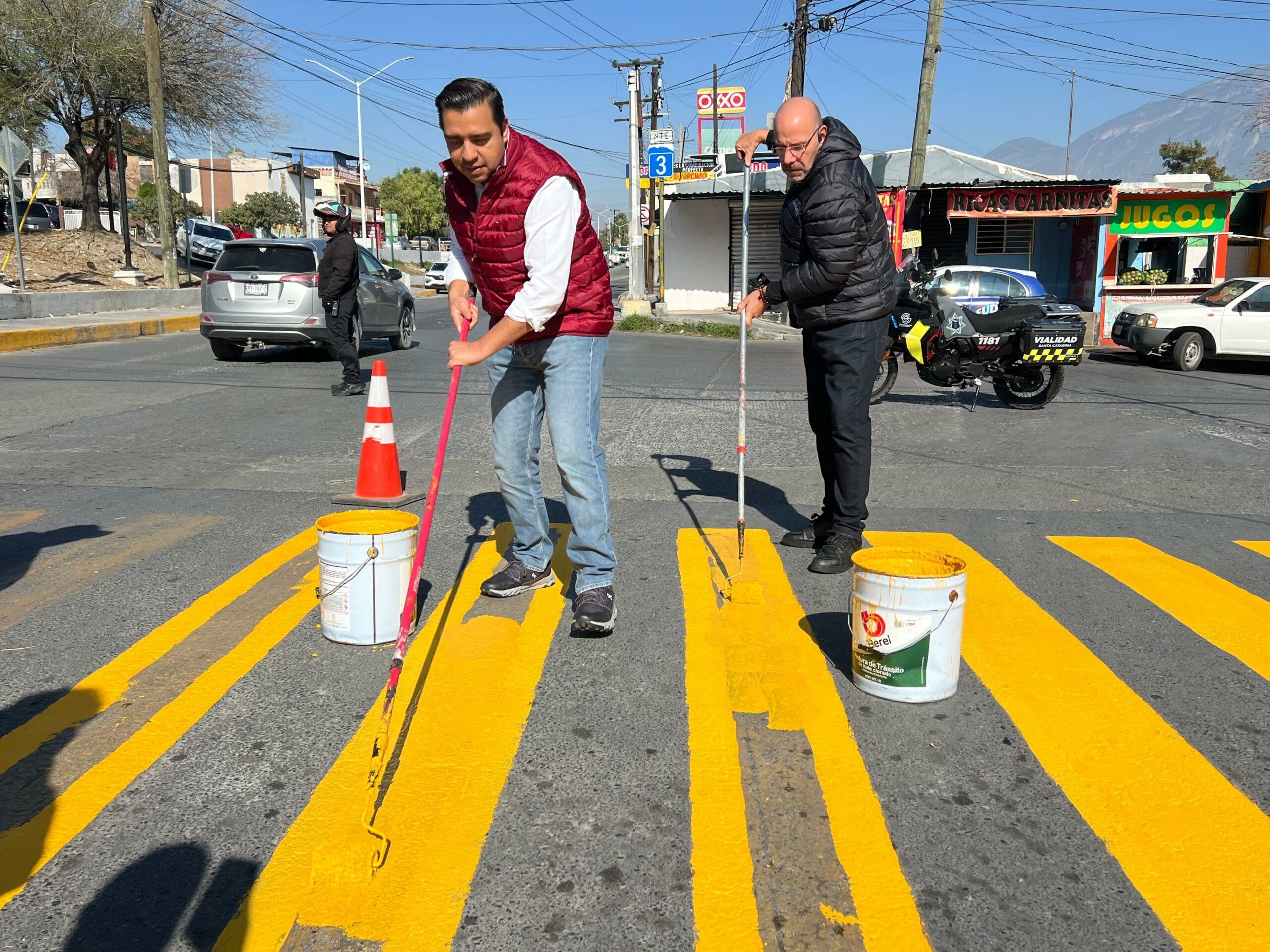 Limpian y ordenan Santa Catarina