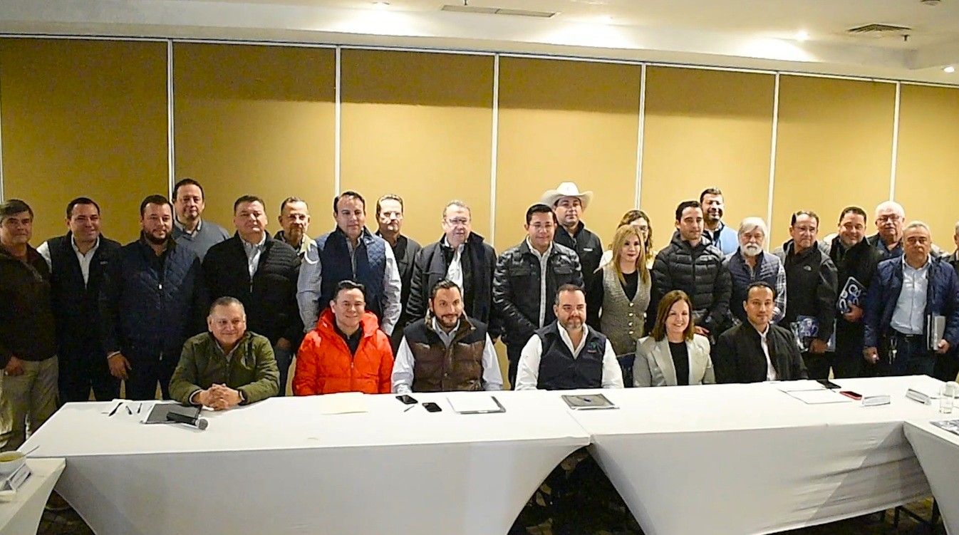 Sesiona Consejo Administrativo de SIMAS Monclova–Frontera