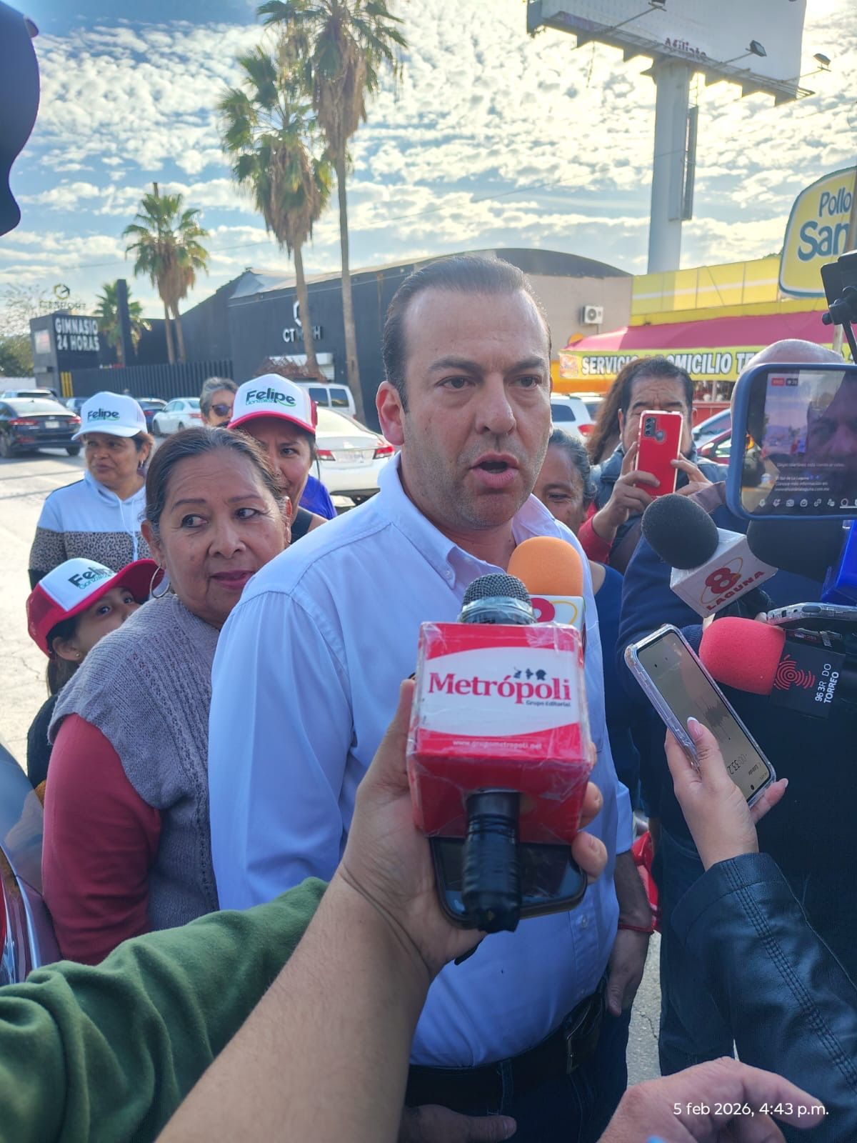 Felipe González presenta su Segundo Informe Legislativo.