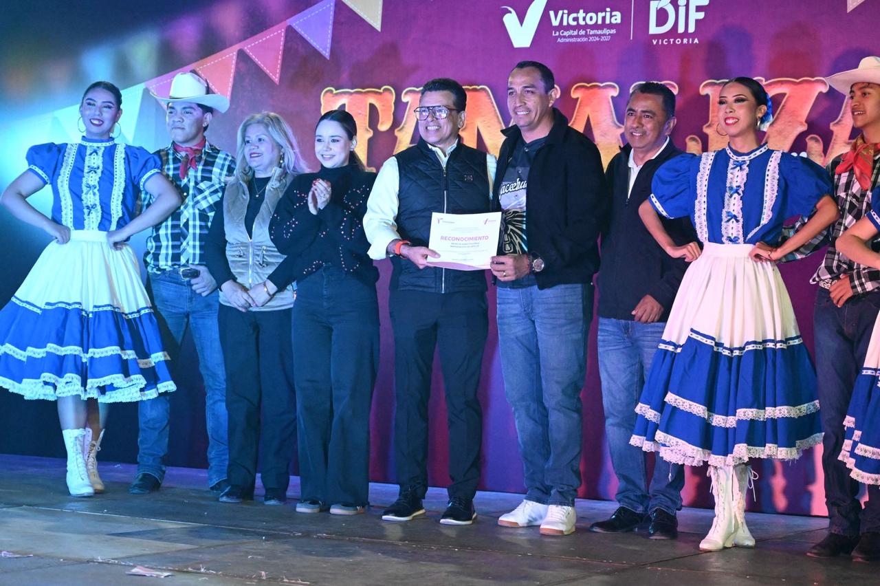 Con tamaliza celebran Día de la Candelaria en Victoria